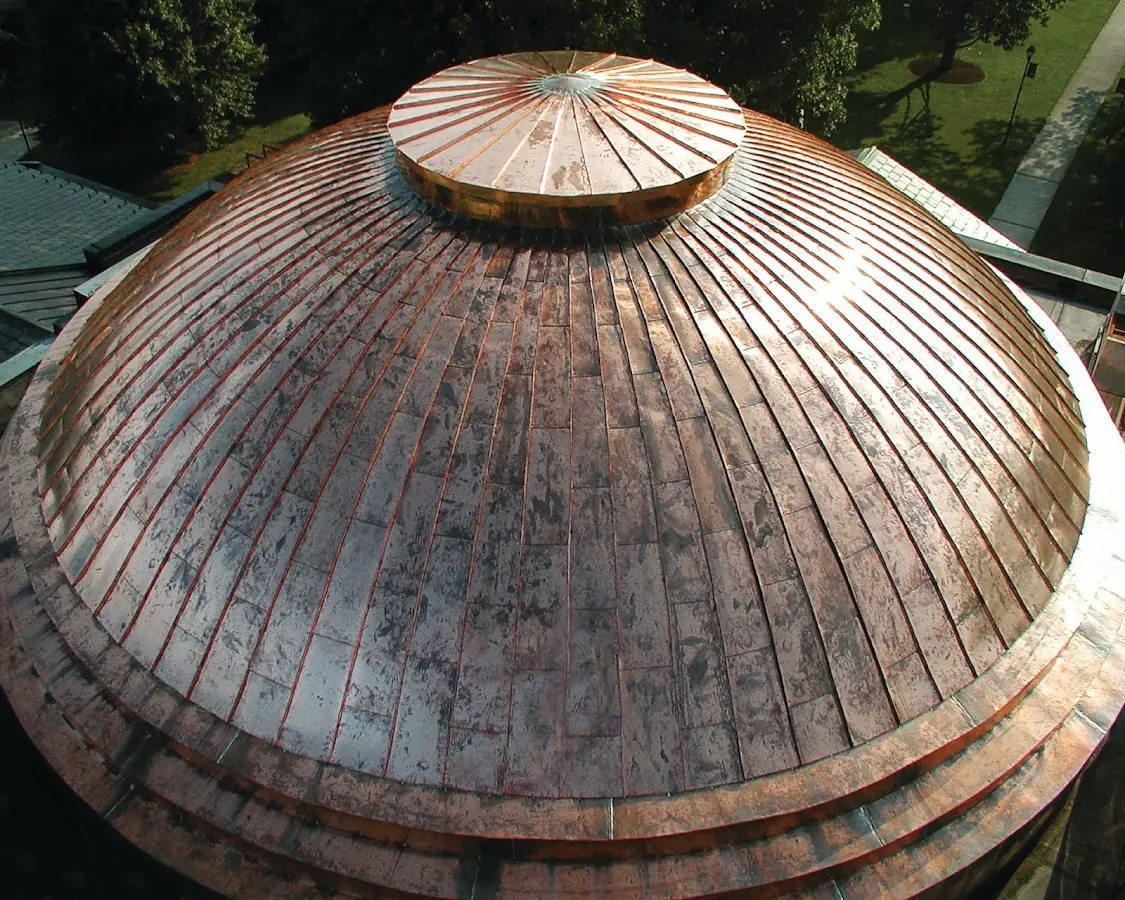 Craftsman Roofing crew installing a new roof in Caballito del Mar